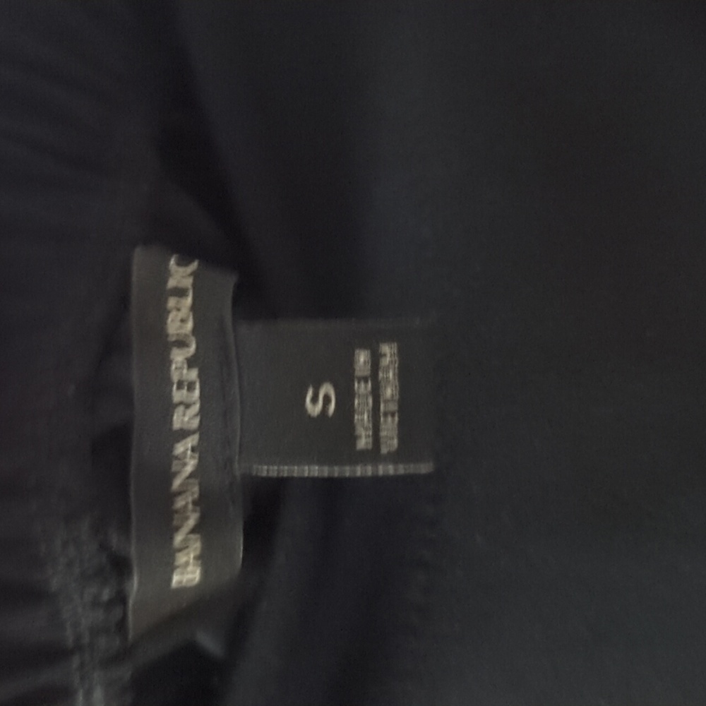 Banana Republic Black Off-Shoulder Blouse - Picture 5 of 6